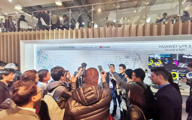 A cooperative booth of SketchAR with Huawei at Mobile World Congress in Barcelona. Report.